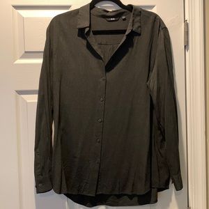 Uniqlo Dark Charcoal Gray Button Down Rayon Size XL